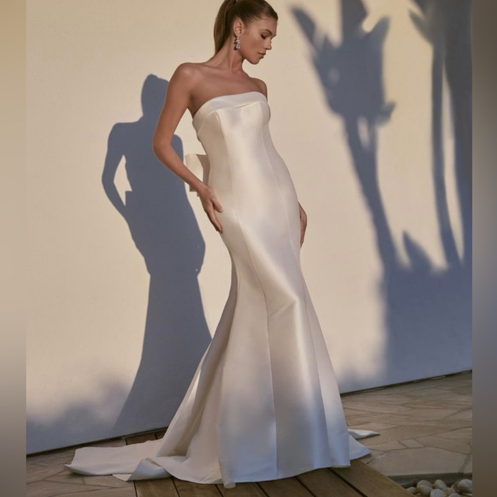 Casablanca Wedding Dress Style LE129 Arlo
